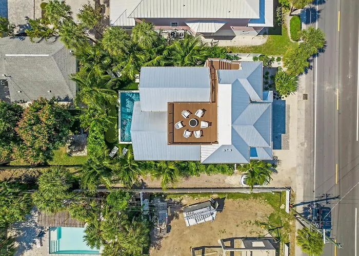 Sweet Caroline Villa Anna Maria